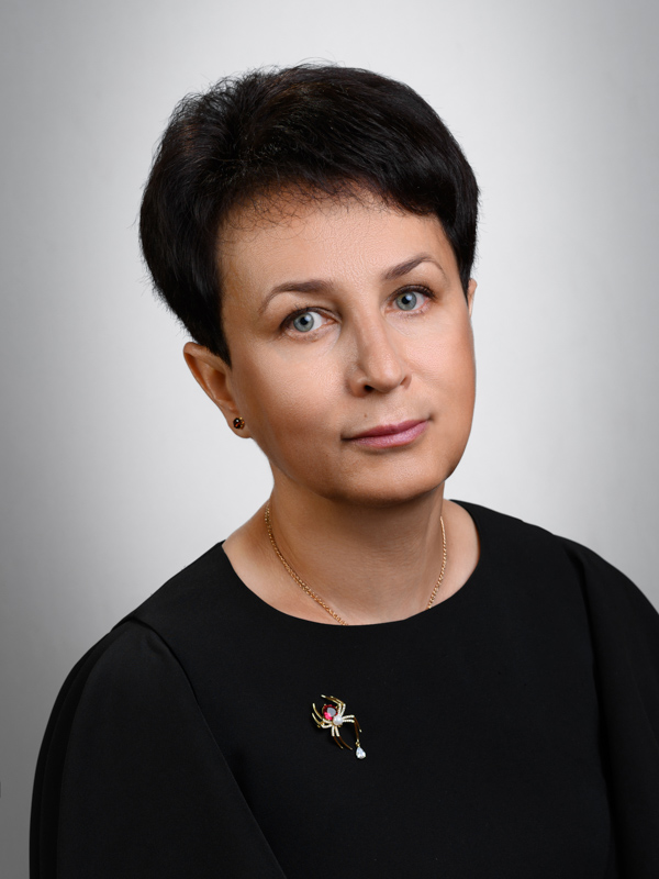 Погодаева Оксана Ивановна.